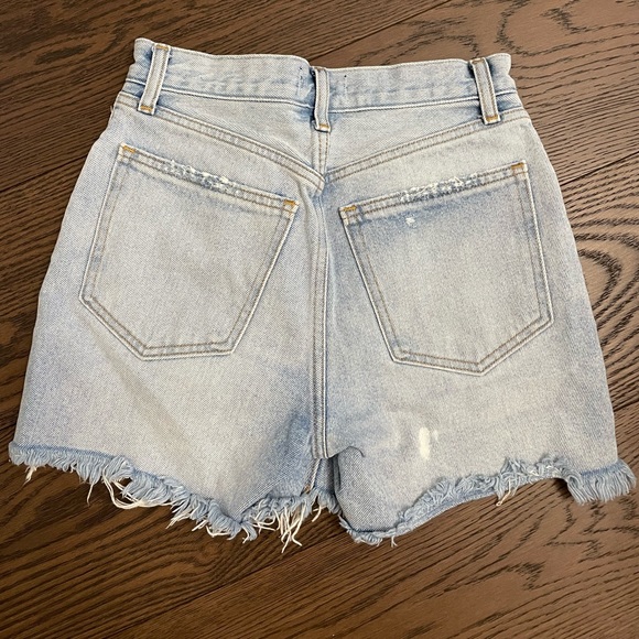 Abercrombie high rise 4” short - 24 - Picture 2 of 3